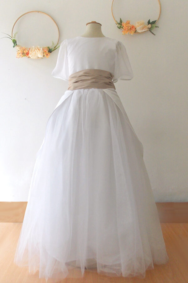 Vestido Comunion ¨Amelia¨ Blanco Frente Connie